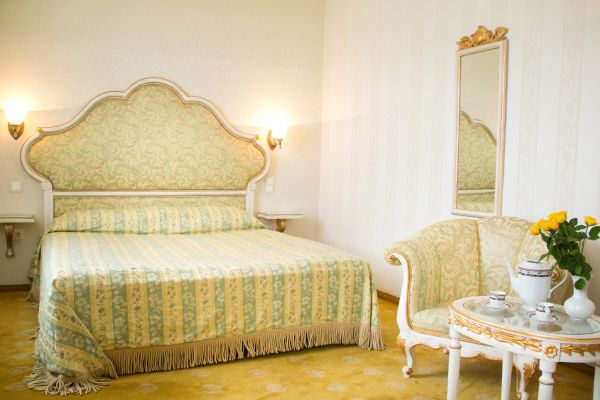 Hotel Topaz Boutique (Cluj Napoca)